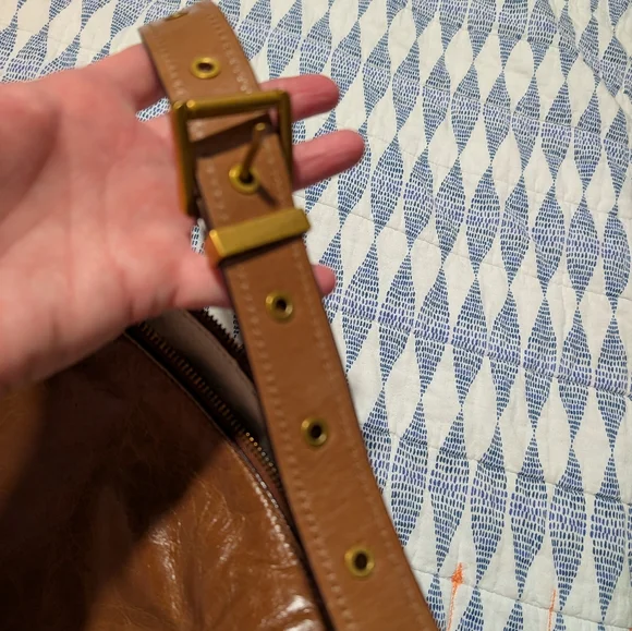 Michael Kors Medium Dakota - Picture 6 of 8